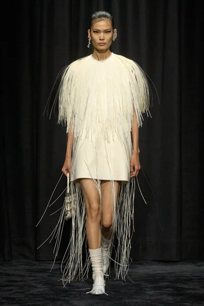 Look 55